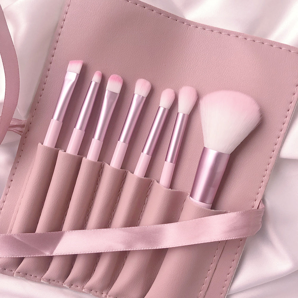 Super soft hair makeup brush