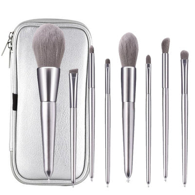 Super soft hair makeup brush