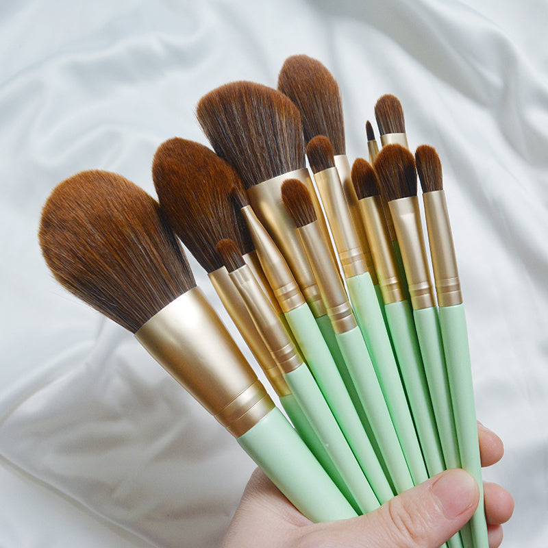 Super soft hair makeup brush