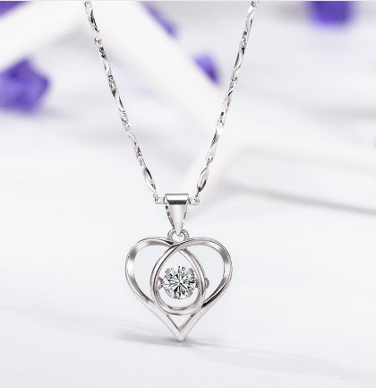 Women's Diamond-embedded Heart-shaped Smart Pendant Necklace Clavicle Chain BargainsRule