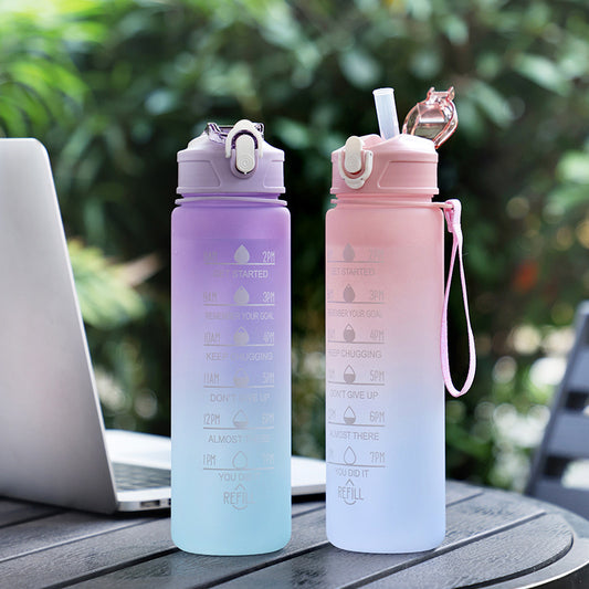 Large Capacity Sports Plastic Scale Water Bottle Portable Sports Bottle Portable Drinking Cup With Straw