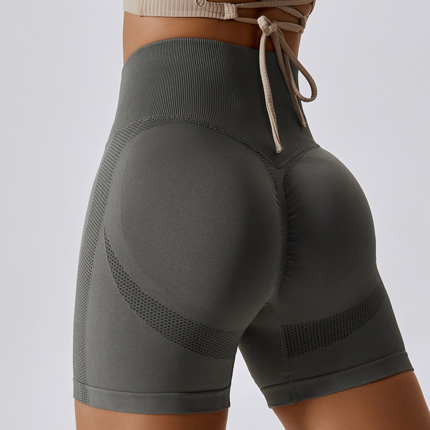 Women's Seamless Yoga Shorts In Europe And America