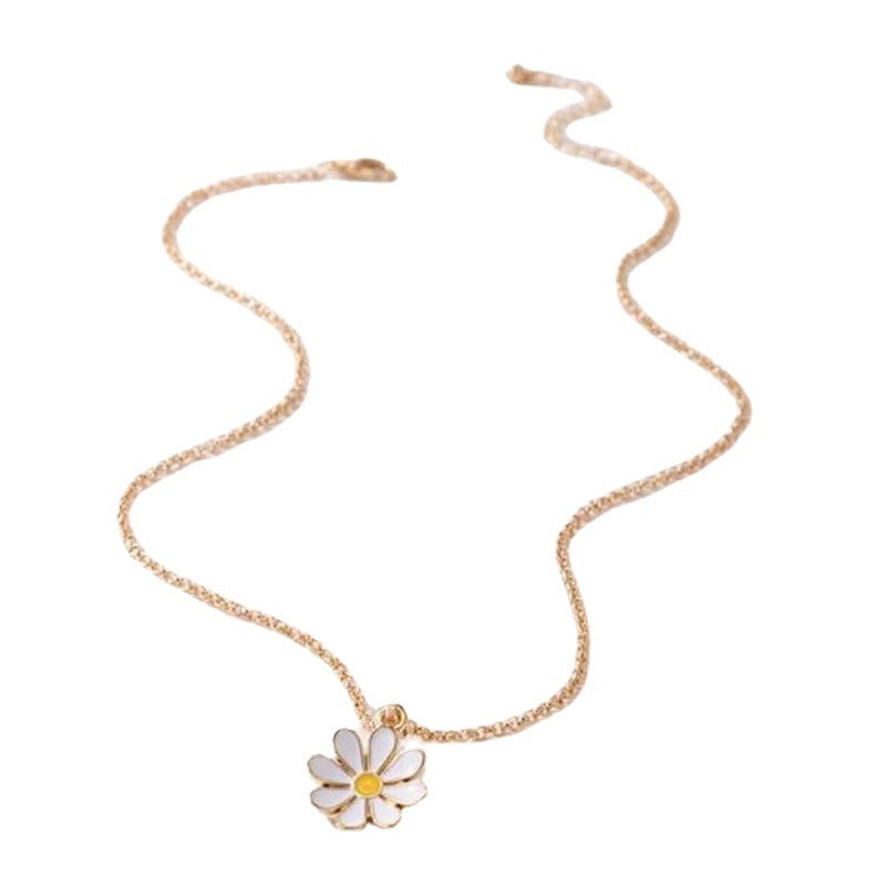 Accessories Simple White Dripping Oil Flower Necklace